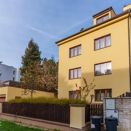 First Republic Strahov Apartman *