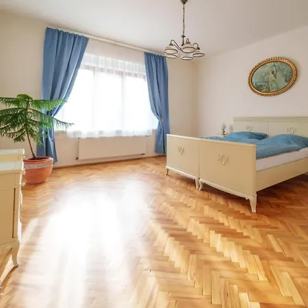 First Republic Strahov * פראג
